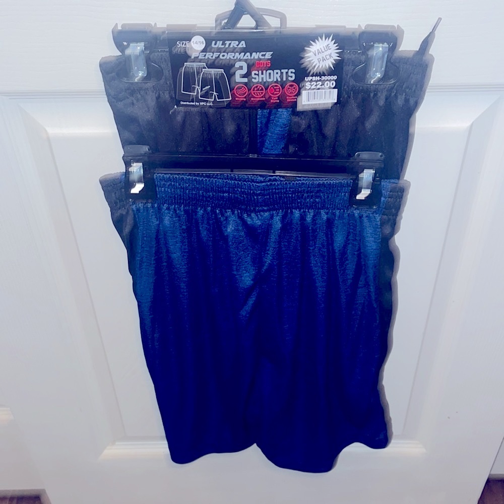 NEW w/Tags boys athletic shorts (set of 2) 
Size 14/16